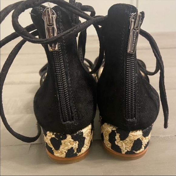 Vince Camuto Women’s Kellia Espadrille Platform Sandal in Black Suede - Picture 7 of 9